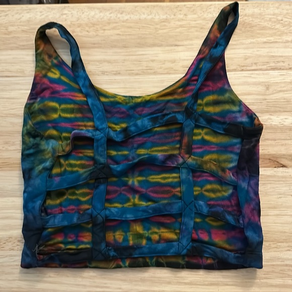 Custom tie dye crop top 🌈 - Picture 2 of 2